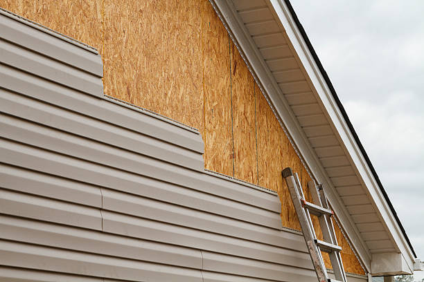 24/7 Emergency Siding Repair experts in North Reading, MA